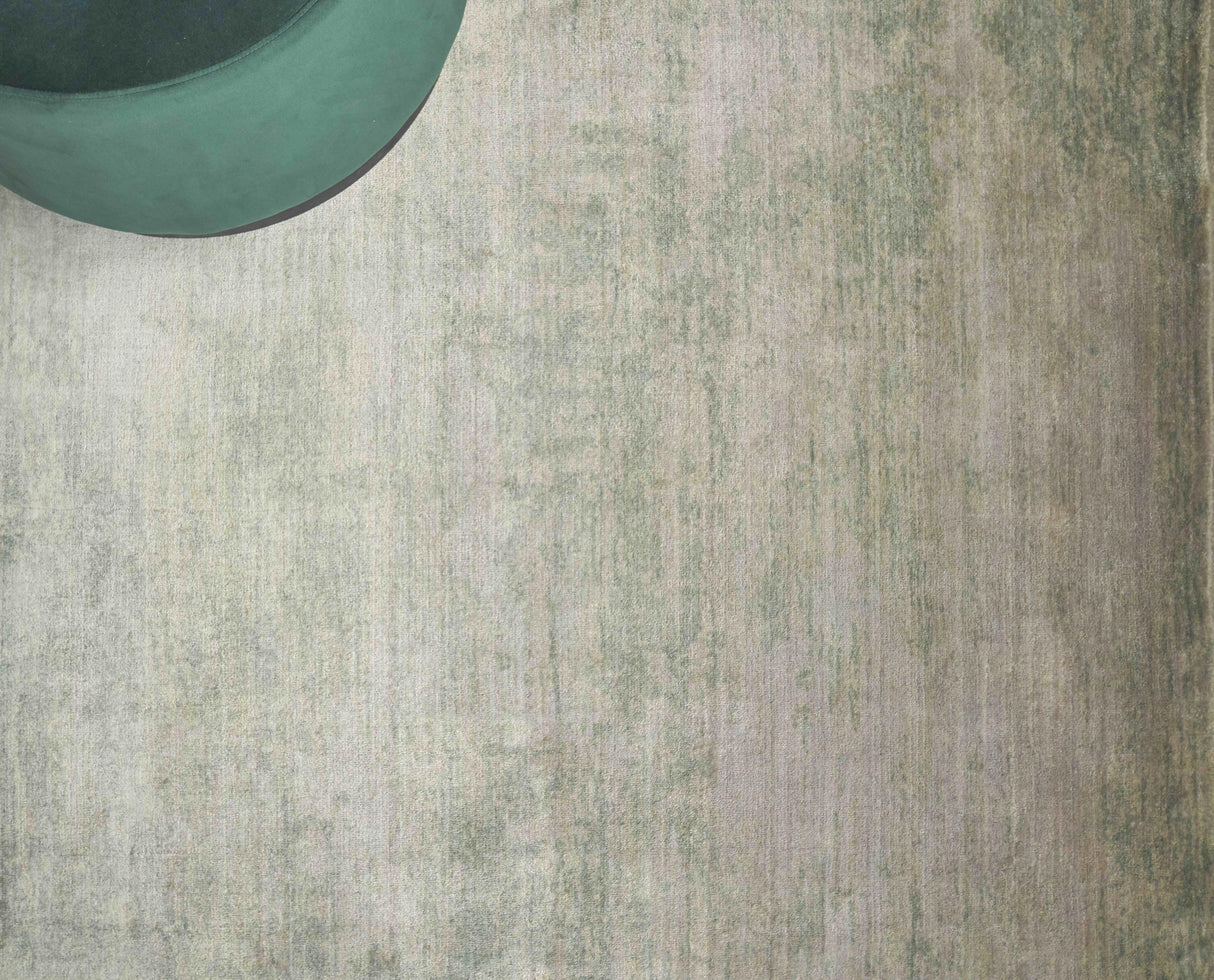 Exquisite Rugs Enzo Hand Loomed Bamboo Silk in 2525 Beige/Green 9' x 12' Area Rug