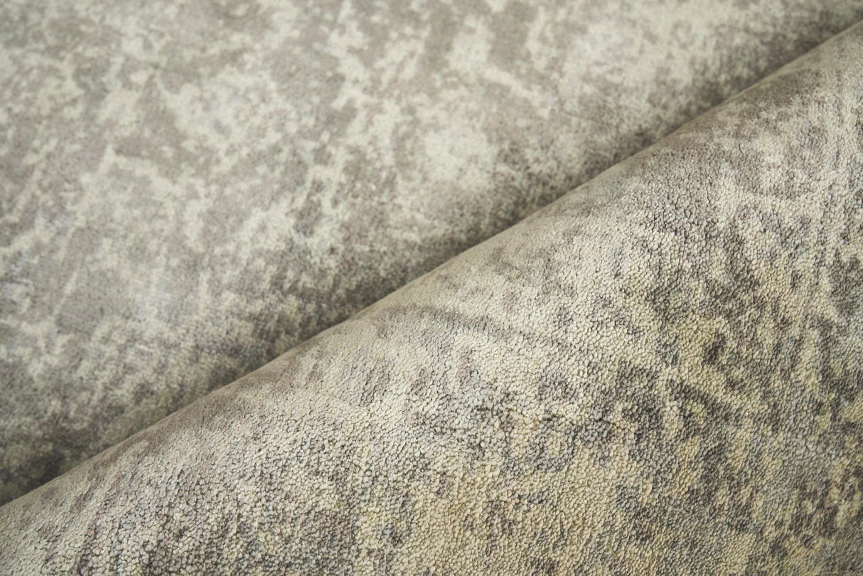 Exquisite Rugs Cassina Hand Loomed Bamboo Silk in 2548 Charcoal/Green 12' x 15' Area Rug