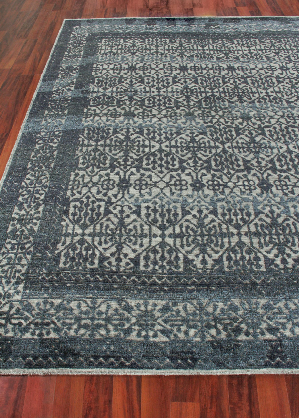 Exquisite Rugs Cadence Hand Knotted Wool/Bamboo Silk in 2567 Navy Blue/Gray 12' x 15' Area Rug