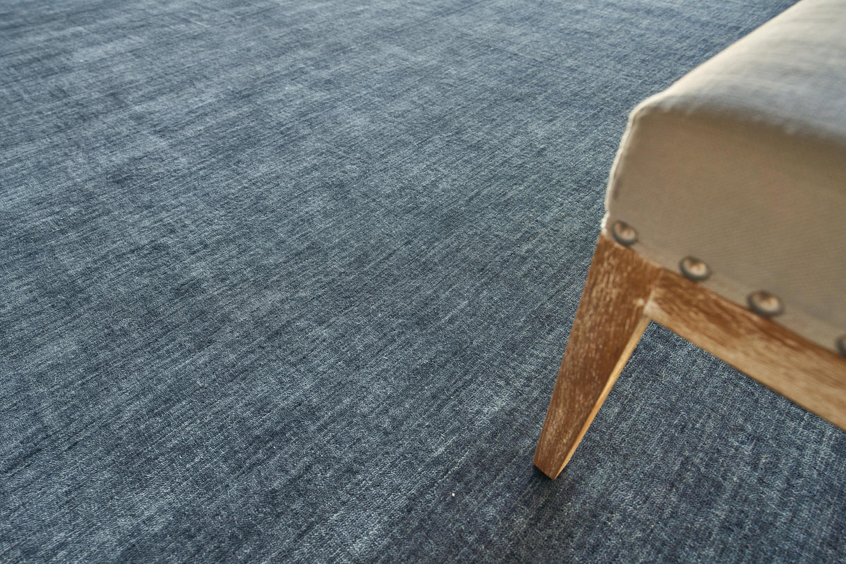 Exquisite Rugs Roche Hand Loomed New Zealand Wool in 2735 Dark Blue 9' x 12' Area Rug