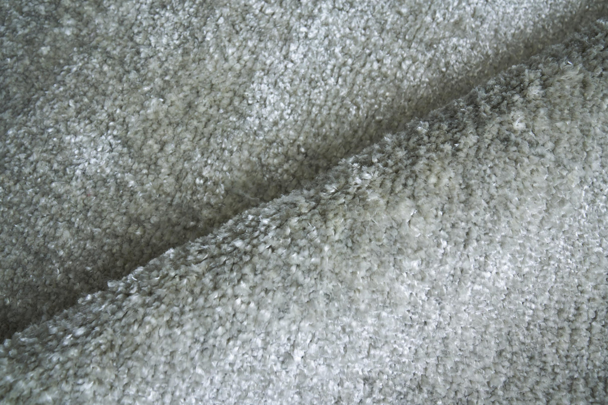 Exquisite Rugs Calla Hand Loomed Bamboo Silk in 2873 Dark Silver 6' x 9' Area Rug