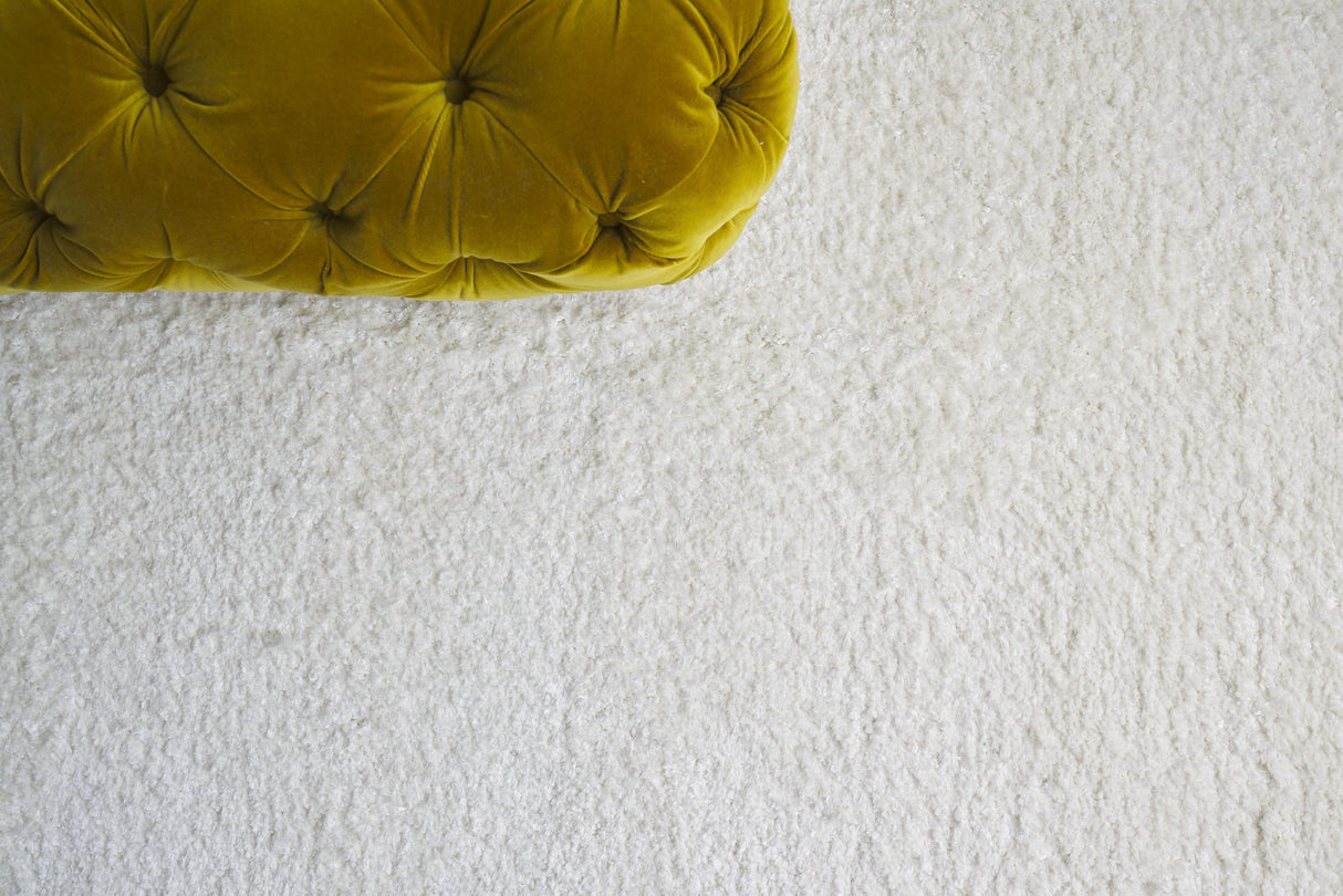 Exquisite Rugs Calla Hand Loomed Bamboo Silk in 2886 White 14' x 18' Area Rug