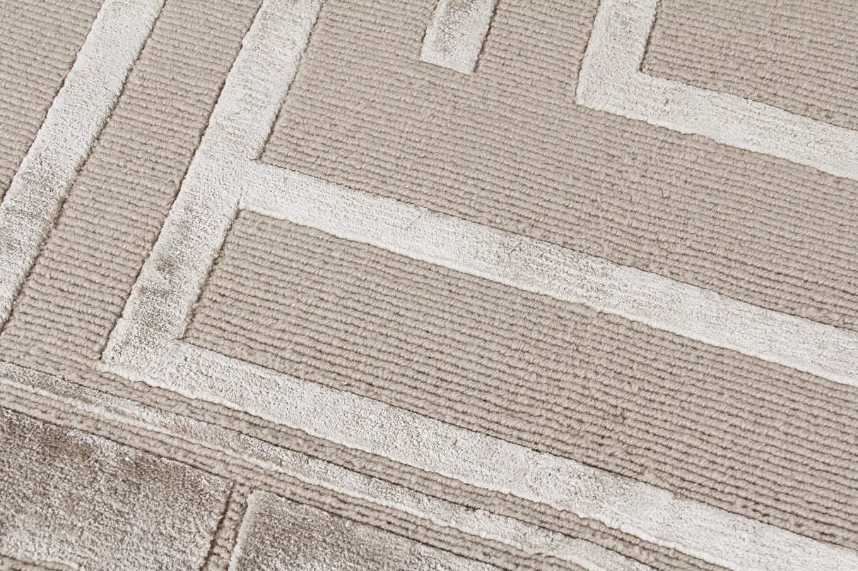 Exquisite Rugs Metro Velvet Hand Knotted Wool/Viscose in 3043 Beige 8' x 10' Area Rug