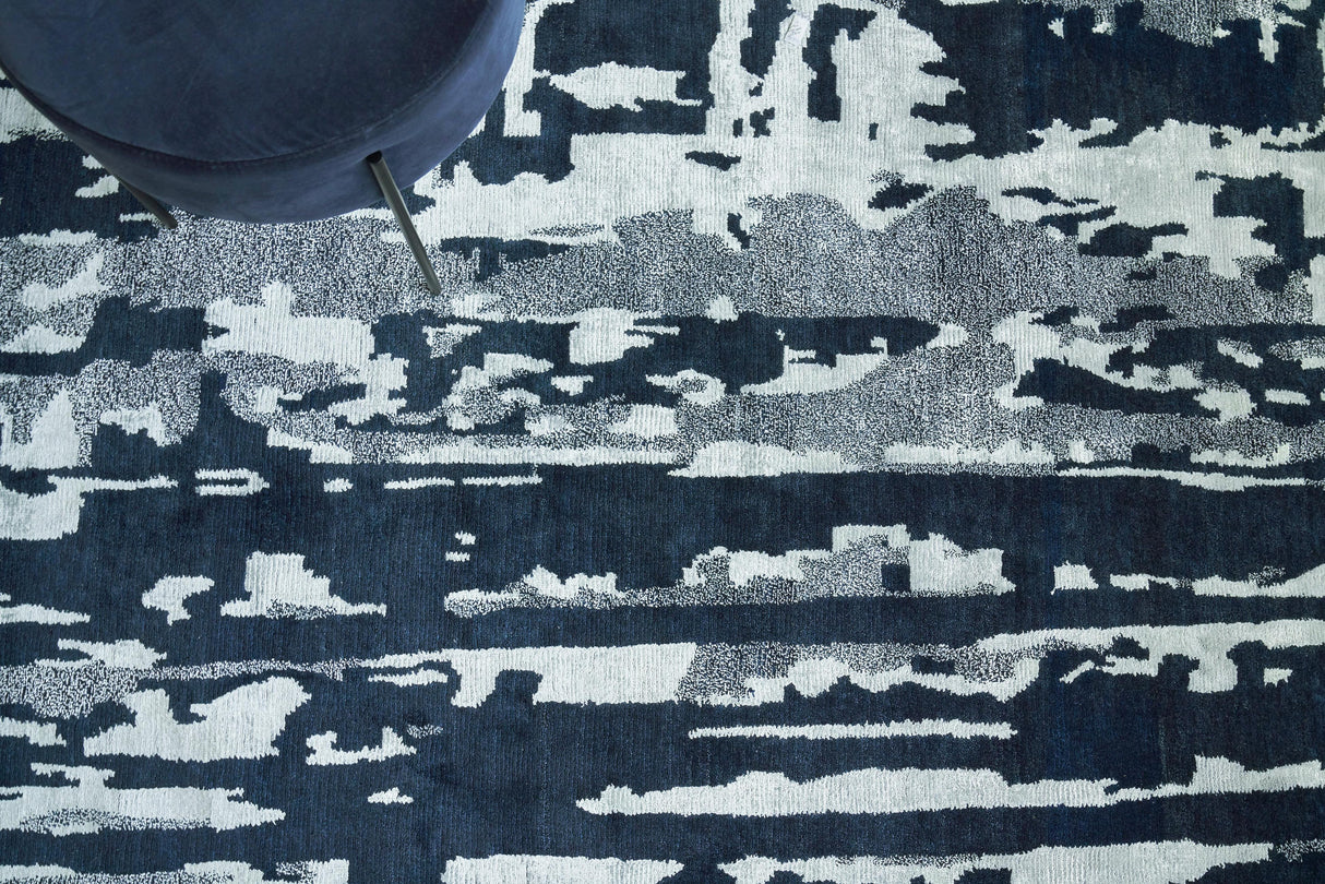Exquisite Rugs Carrina Hand Knotted Wool/Bamboo Silk in 3135 Navy/Silver 10' x 14' Area Rug