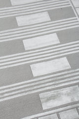 Exquisite Rugs Metro Velvet Hand Knotted Wool/Viscose in 3201 Ivory 4' x 6' Area Rug