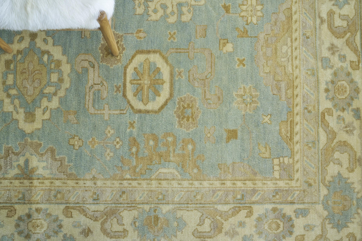 Exquisite Rugs Antique Weave Oushak Hand Knotted New Zealand Wool in 3280 Light Blue/Ivory 8' x 10' Area Rug
