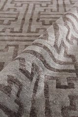Exquisite Rugs Bamboo Silk Hand Knotted Bamboo Silk in 3289 Brown 9' x 12' Area Rug