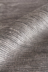 Exquisite Rugs Crush Hand Knotted Bamboo Silk in 3301 Silver/Dark Silver 8' x 10' Area Rug