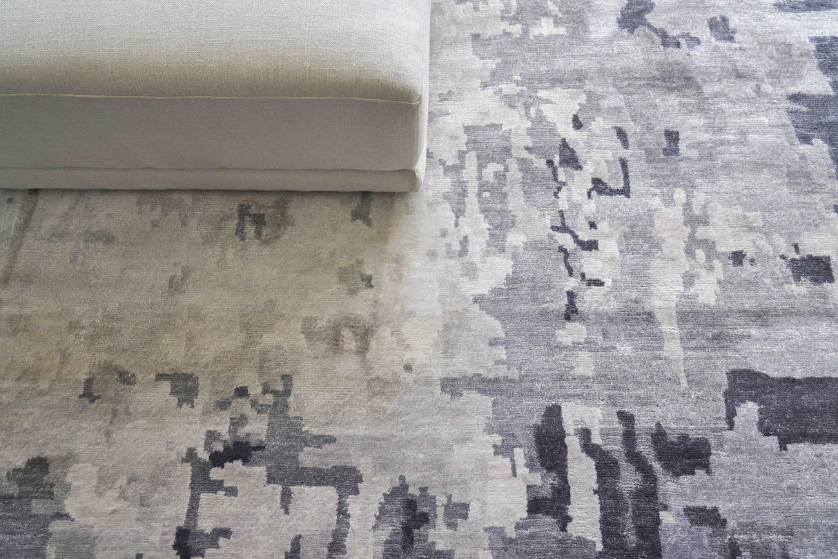 Exquisite Rugs Bamboo Silk Hand Knotted Bamboo Silk in 3341 Blue/Gray 6' x 9' Area Rug