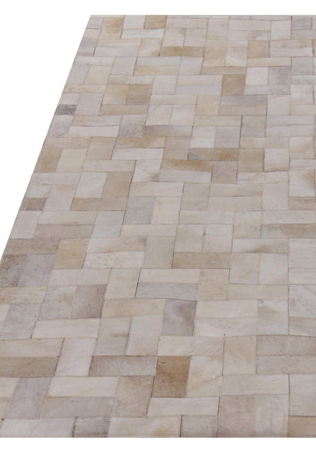 Exquisite Rugs Natural Hide Handmade Leather Hide in 3354 Ivory/Multi 10' x 13' Area Rug