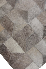 Exquisite Rugs Natural Hide Handmade Leather Hide in 3355 Gray/Multi 5' x 8' Area Rug