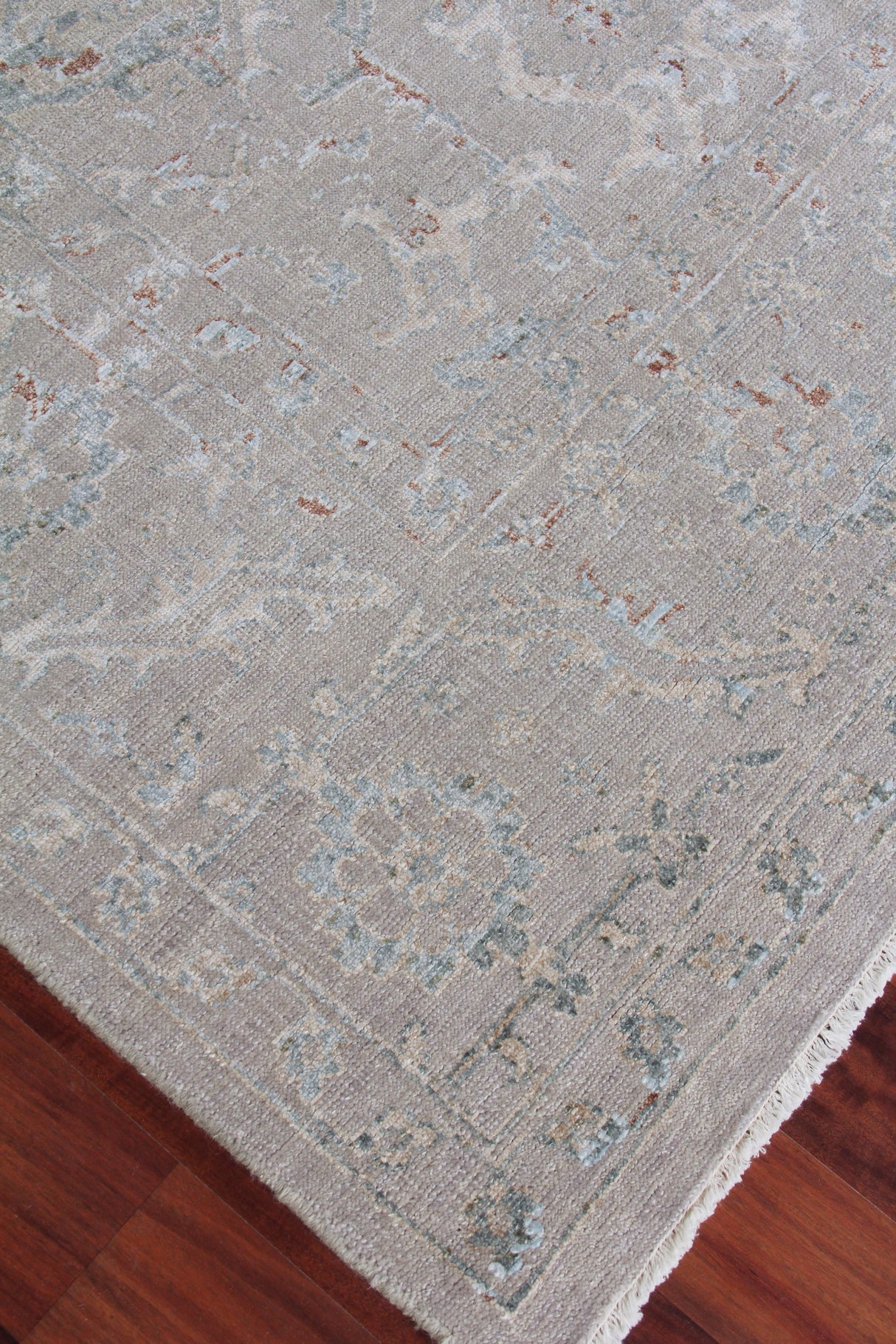 Exquisite Rugs Beverly Hand Knotted Wool/Bamboo Silk in 3373 Light Blue/Gray 10' x 14' Area Rug
