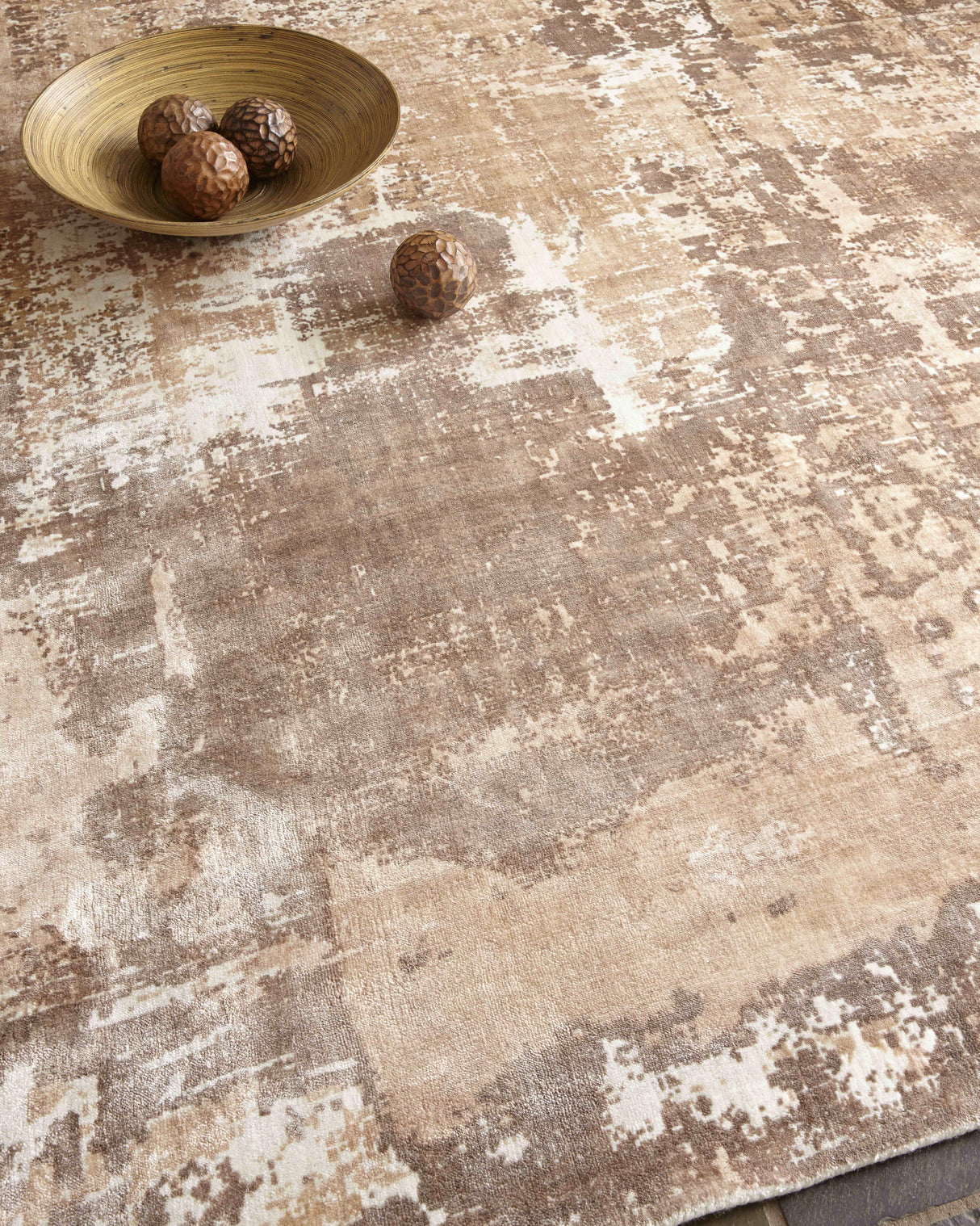 Exquisite Rugs Koda Hand Loomed Bamboo Silk in 3378 Beige/Ivory 9' x 12' Area Rug