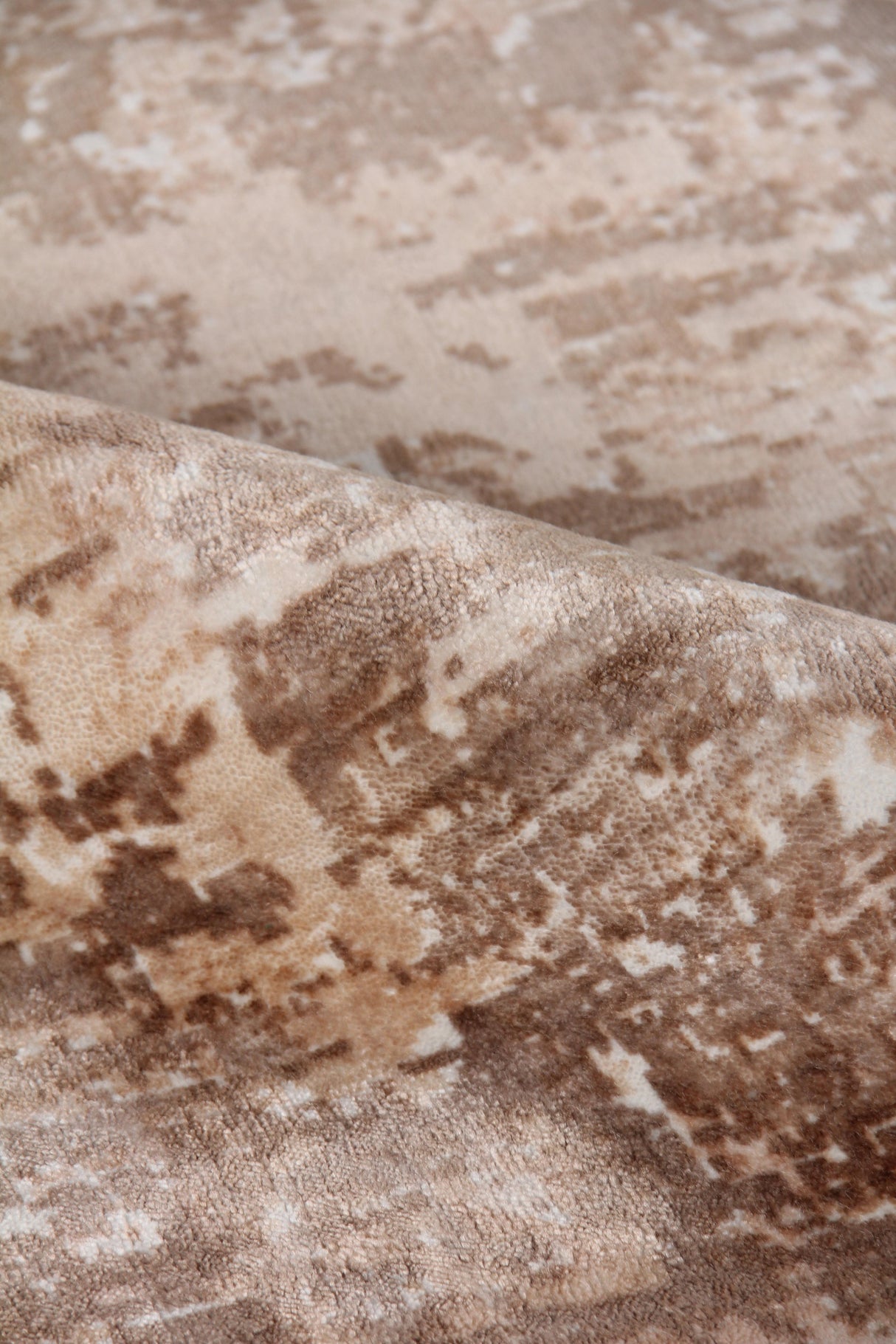 Exquisite Rugs Koda Hand Loomed Bamboo Silk in 3378 Beige/Ivory 9' x 12' Area Rug