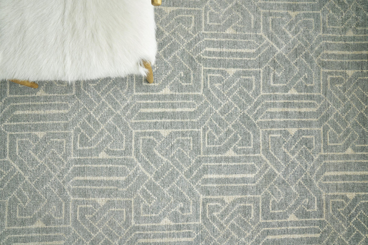 Exquisite Rugs Prague Hand Knotted New Zealand Wool in 3399 Aqua 12' x 15' Area Rug