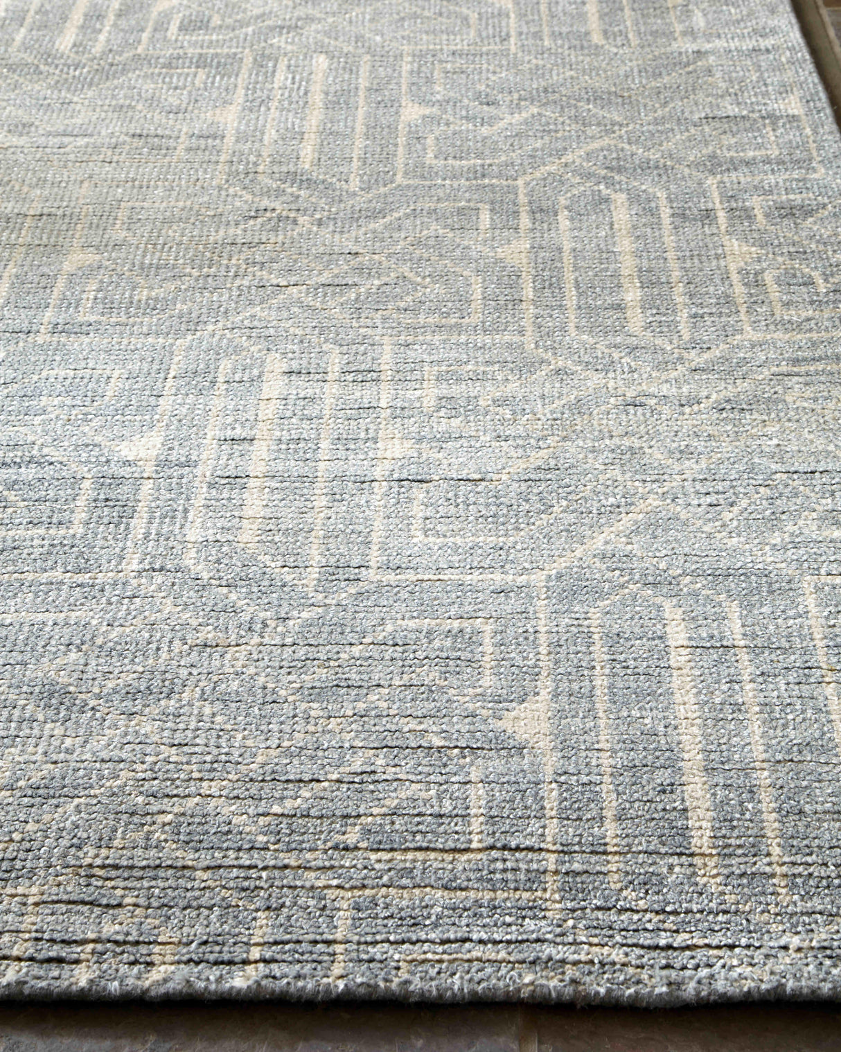 Exquisite Rugs Prague Hand Knotted New Zealand Wool in 3399 Aqua 12' x 15' Area Rug