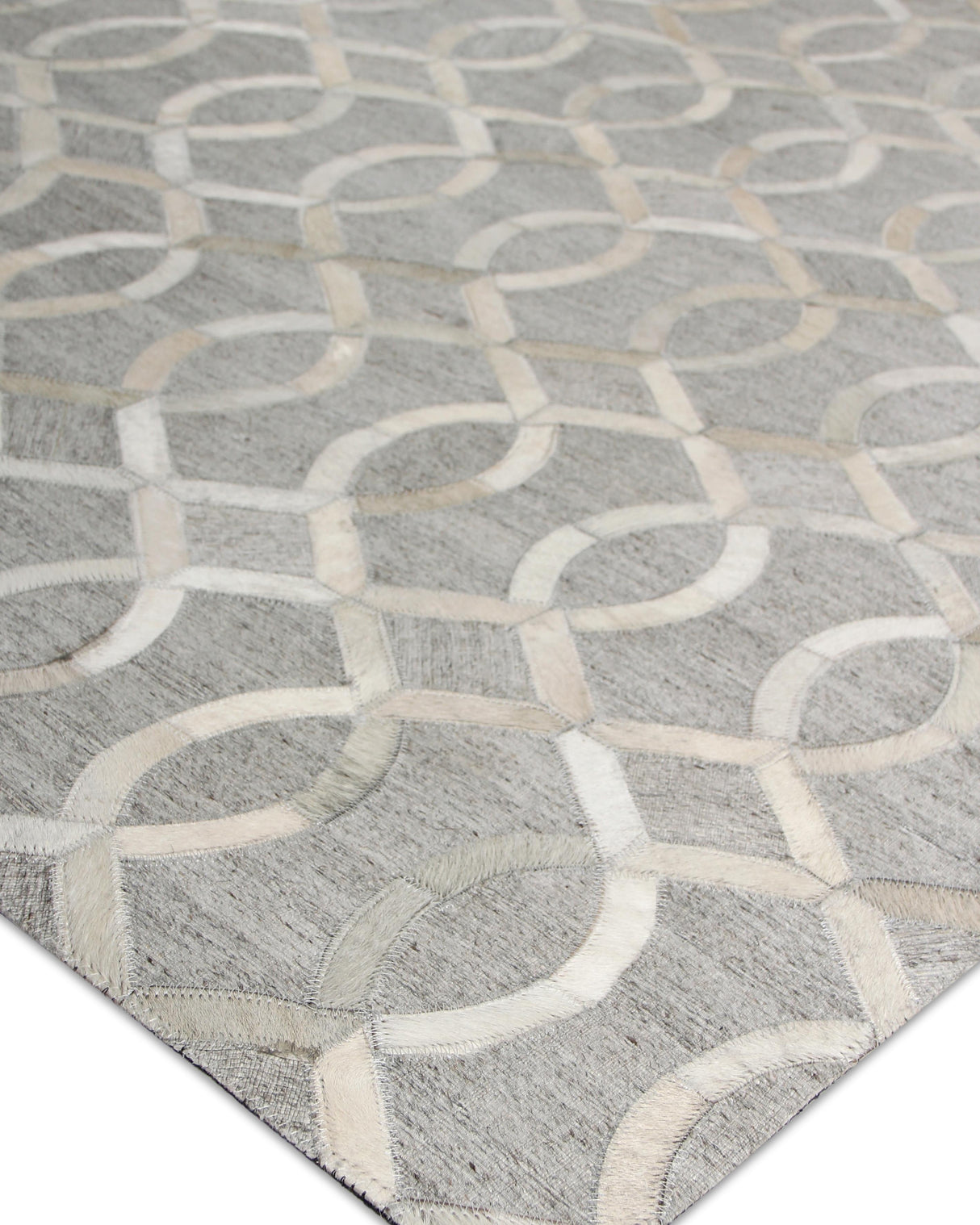 Exquisite Rugs Berlin Hand Tufted Leather/Viscose in 3413 Silver/Ivory 5' x 8' Area Rug
