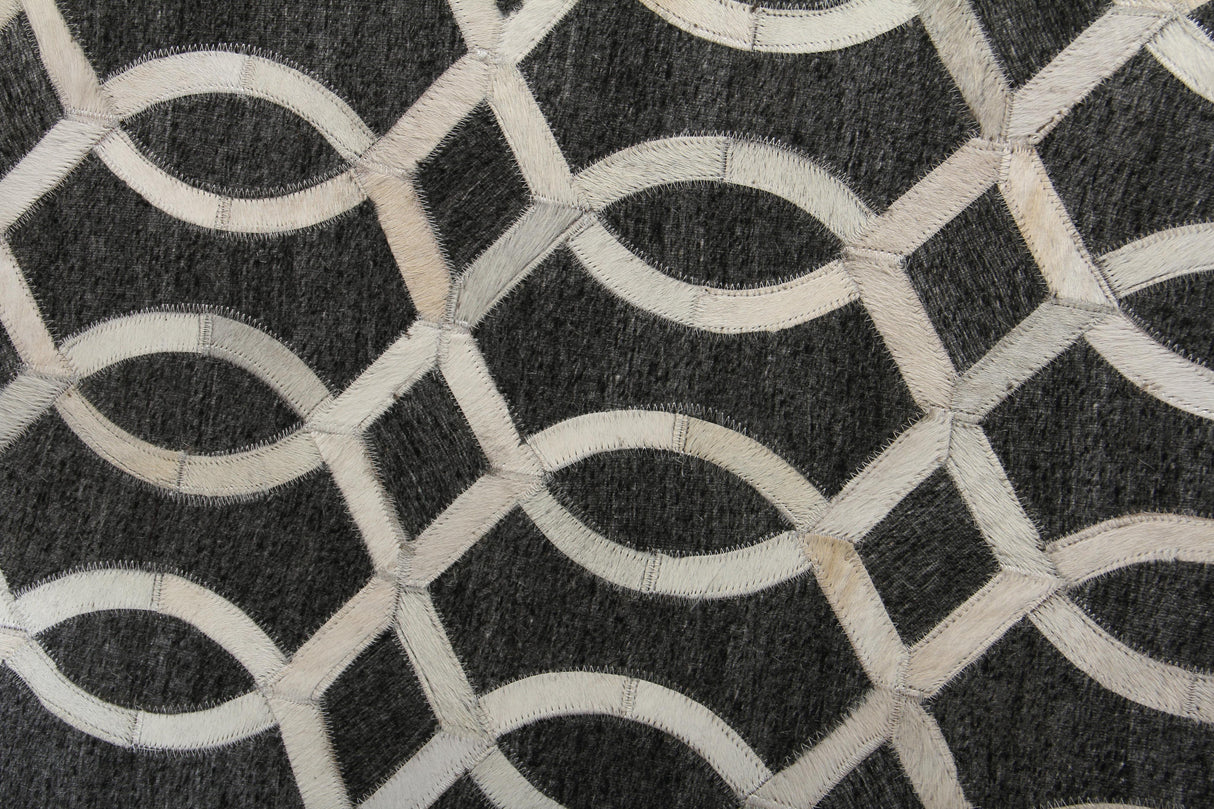 Exquisite Rugs Berlin Hand Tufted Leather/Viscose in 3414 Charcoal/Ivory 8' x 10' Area Rug