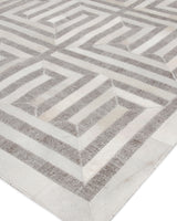 Exquisite Rugs Berlin Hand Tufted Leather/Viscose in 3419 Silver/Ivory 8' x 10' Area Rug