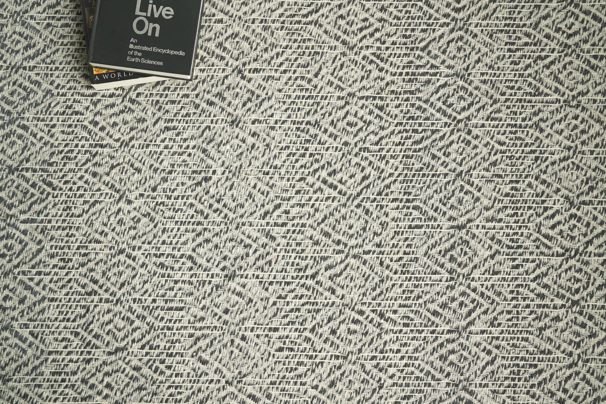 Exquisite Rugs Woven Earth Flatweave New Zealand Wool in 3433 Charcoal 6' x 9' Area Rug