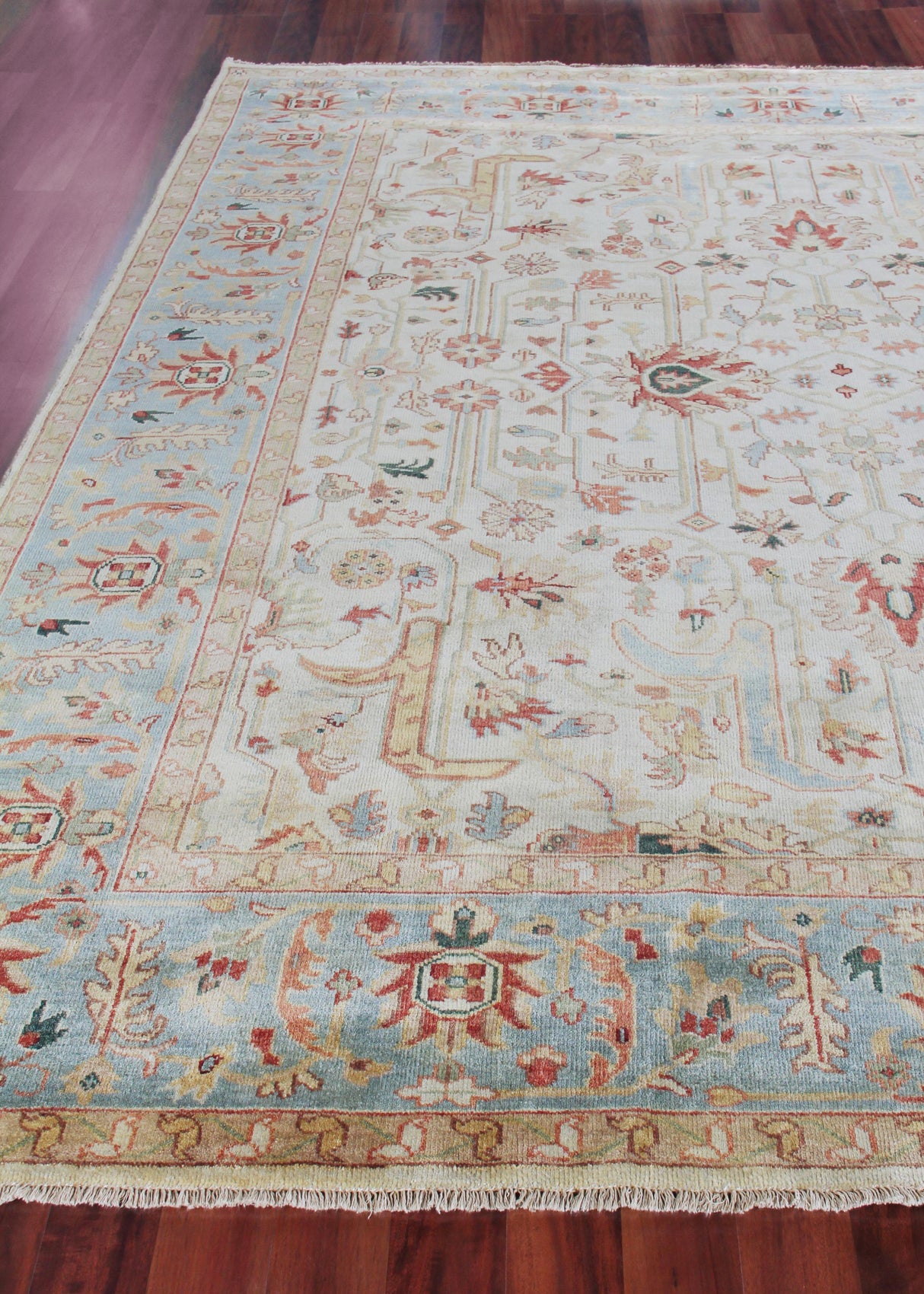 Exquisite Rugs Antique Weave Serapi Hand Knotted New Zealand Wool in 3447 Ivory/Light Blue 8' x 10' Area Rug
