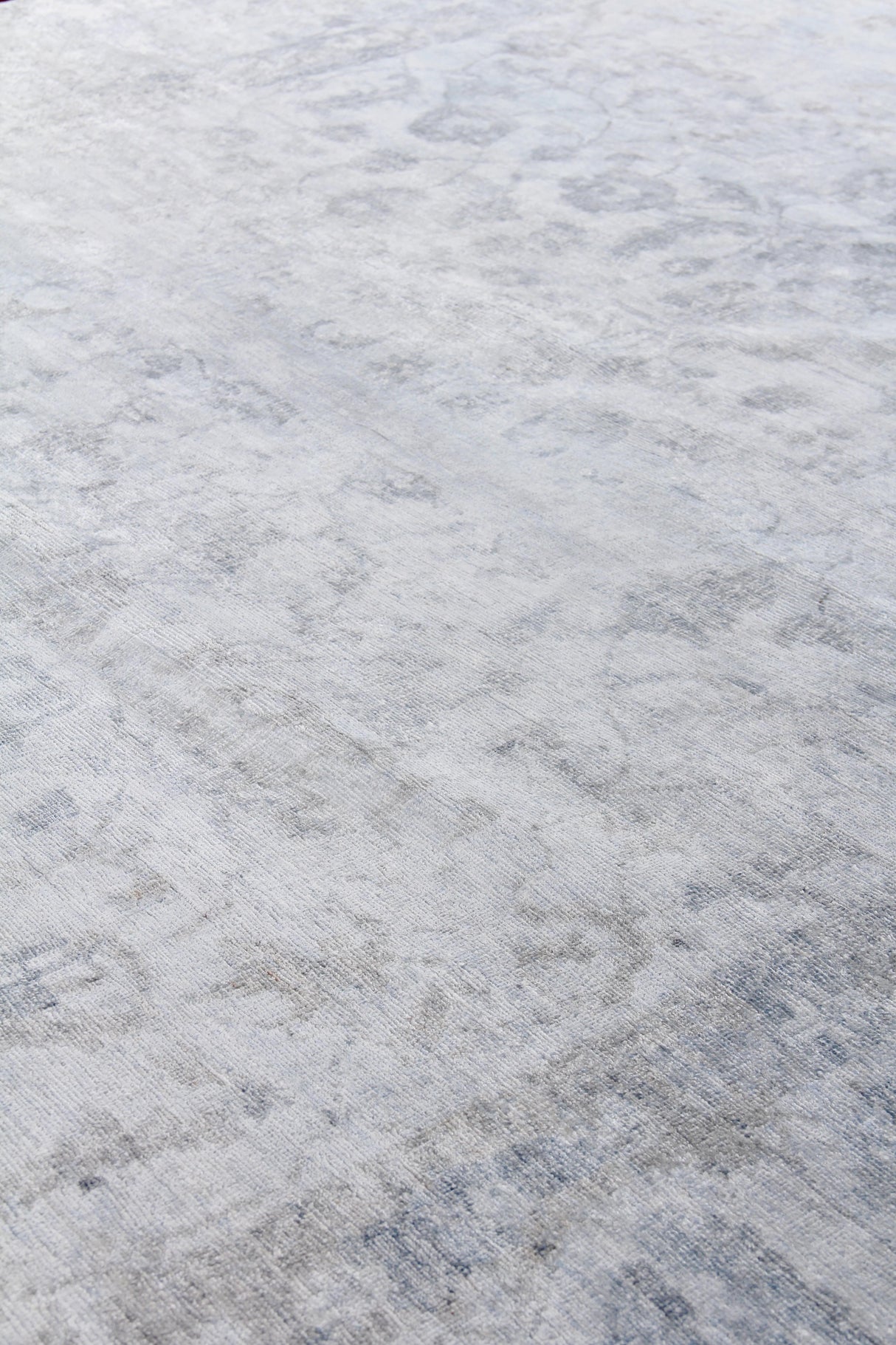 Exquisite Rugs Beverly Hand Knotted Wool/Bamboo Silk in 3448 Gray 6' x 9' Area Rug