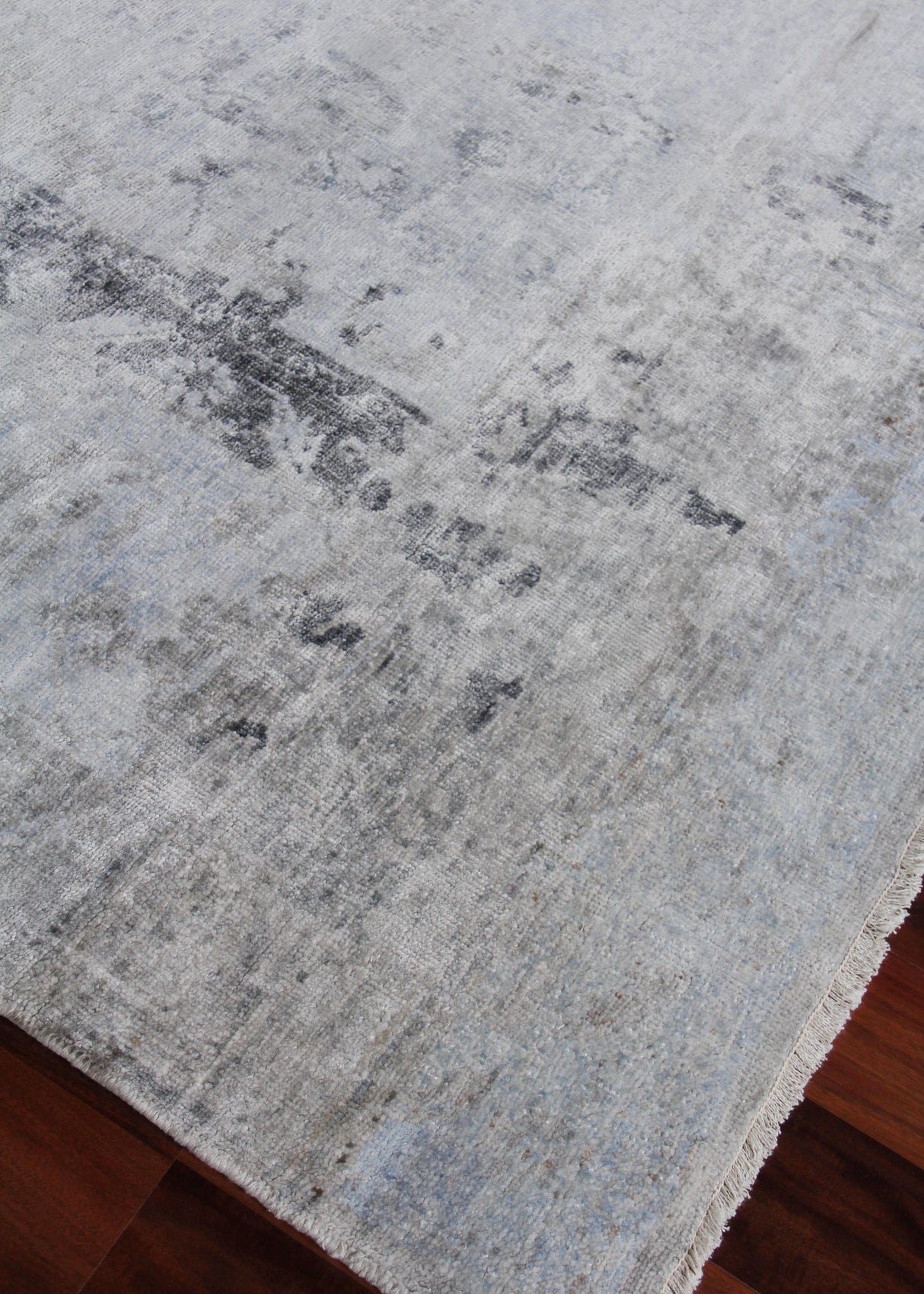 Exquisite Rugs Beverly Hand Knotted Wool/Bamboo Silk in 3448 Gray 6' x 9' Area Rug