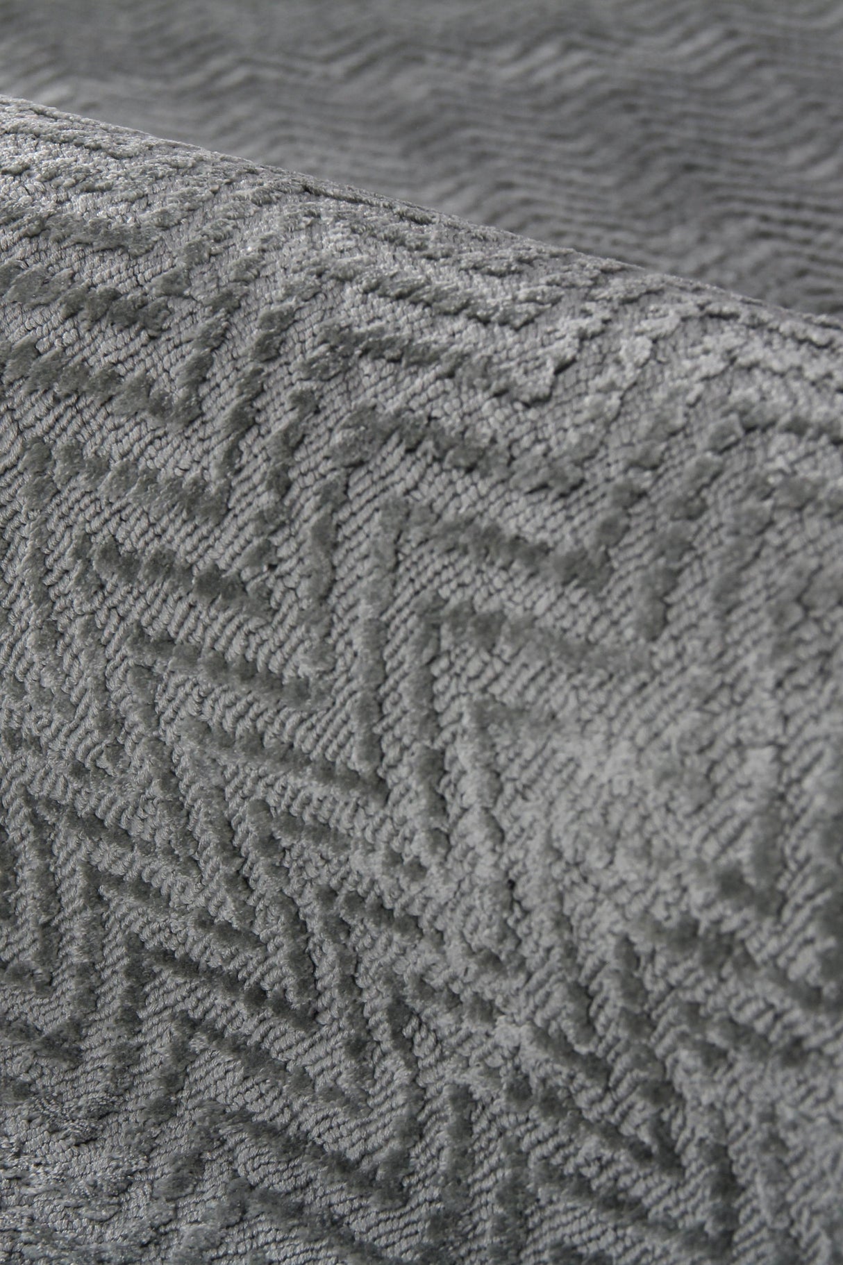 Exquisite Rugs Pavo Hand Loomed Tencel in 3467 Light Blue 10' x 14' Area Rug