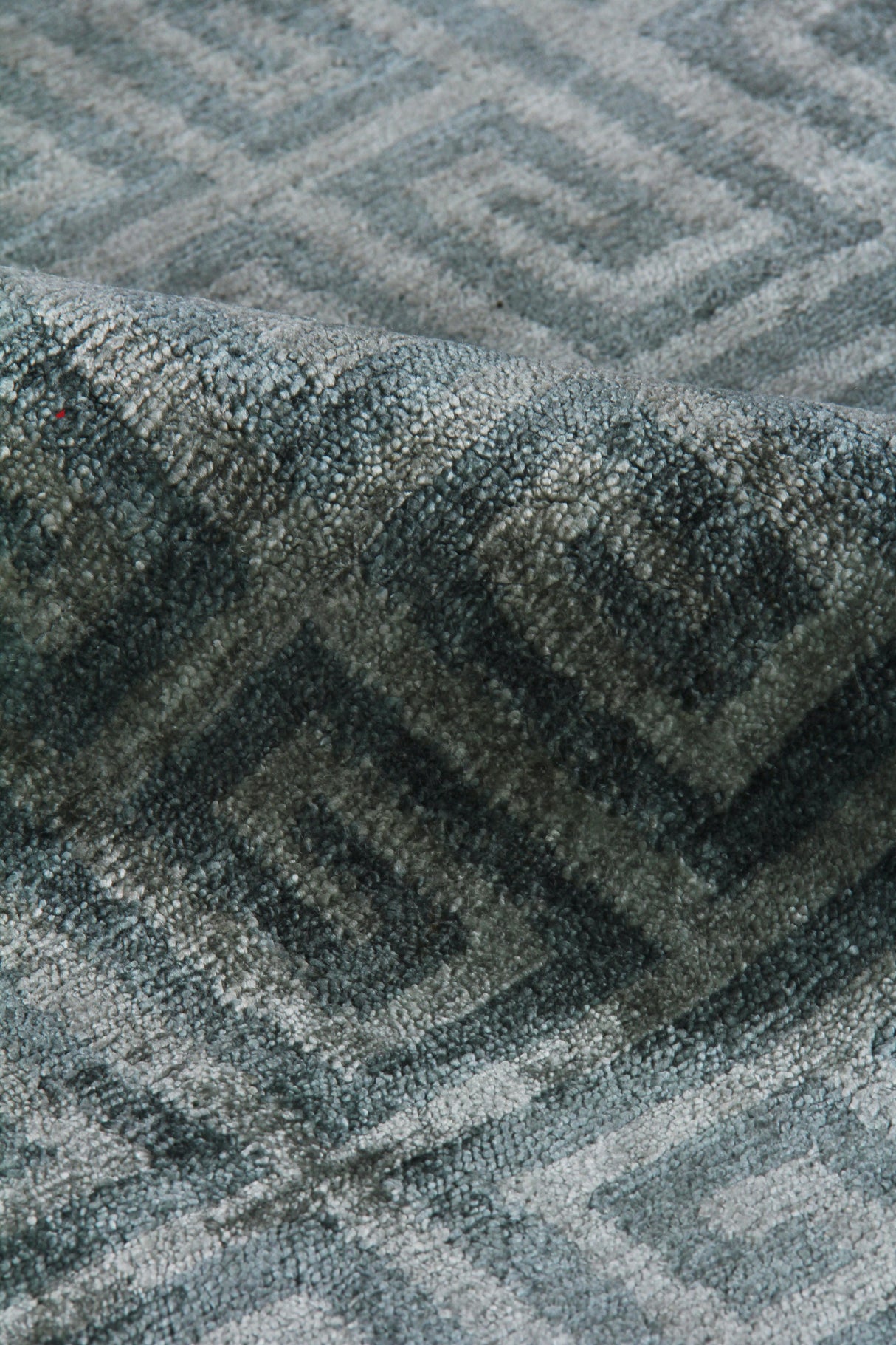Exquisite Rugs Metro Velvet Hand Knotted Wool/Viscose in 3569 Light Blue 12' x 15' Area Rug