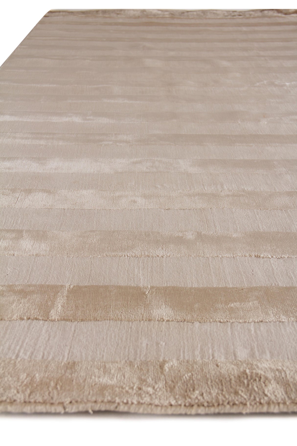 Exquisite Rugs Rugby Hand Loomed Viscose in 3608 Beige 12' x 15' Area Rug