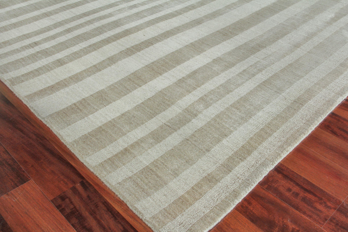 Exquisite Rugs Robin Stripe Hand-loomed Bamboo Silk/Wool 3784 Taupe 2' x 3' Area Rug