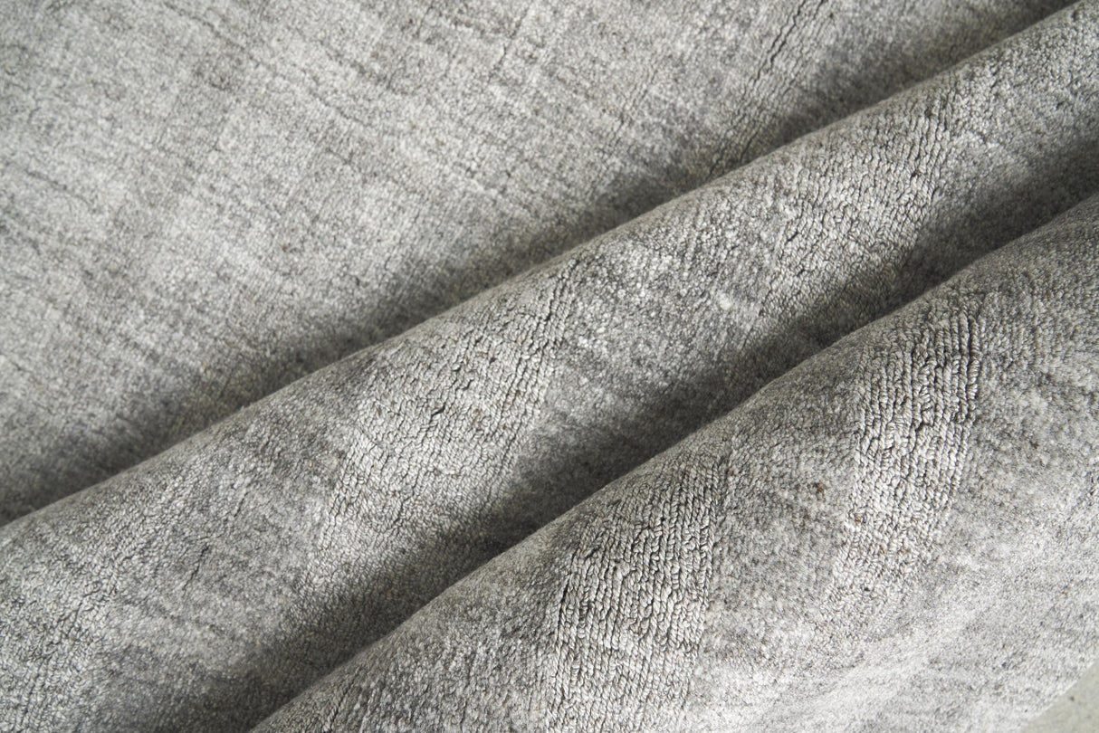 Exquisite Rugs Robin Stripe Hand-loomed Bamboo Silk/Wool 3785 Gray 3' x 2' Area Rug
