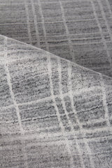 Exquisite Rugs Fairbanks Hand Loomed Bamboo Silk in 3834 Gray/White 12' x 15' Area Rug
