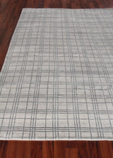 Exquisite Rugs Fairbanks Hand Loomed Bamboo Silk in 3835 White/Light Silver/Gray 9' x 12' Area Rug