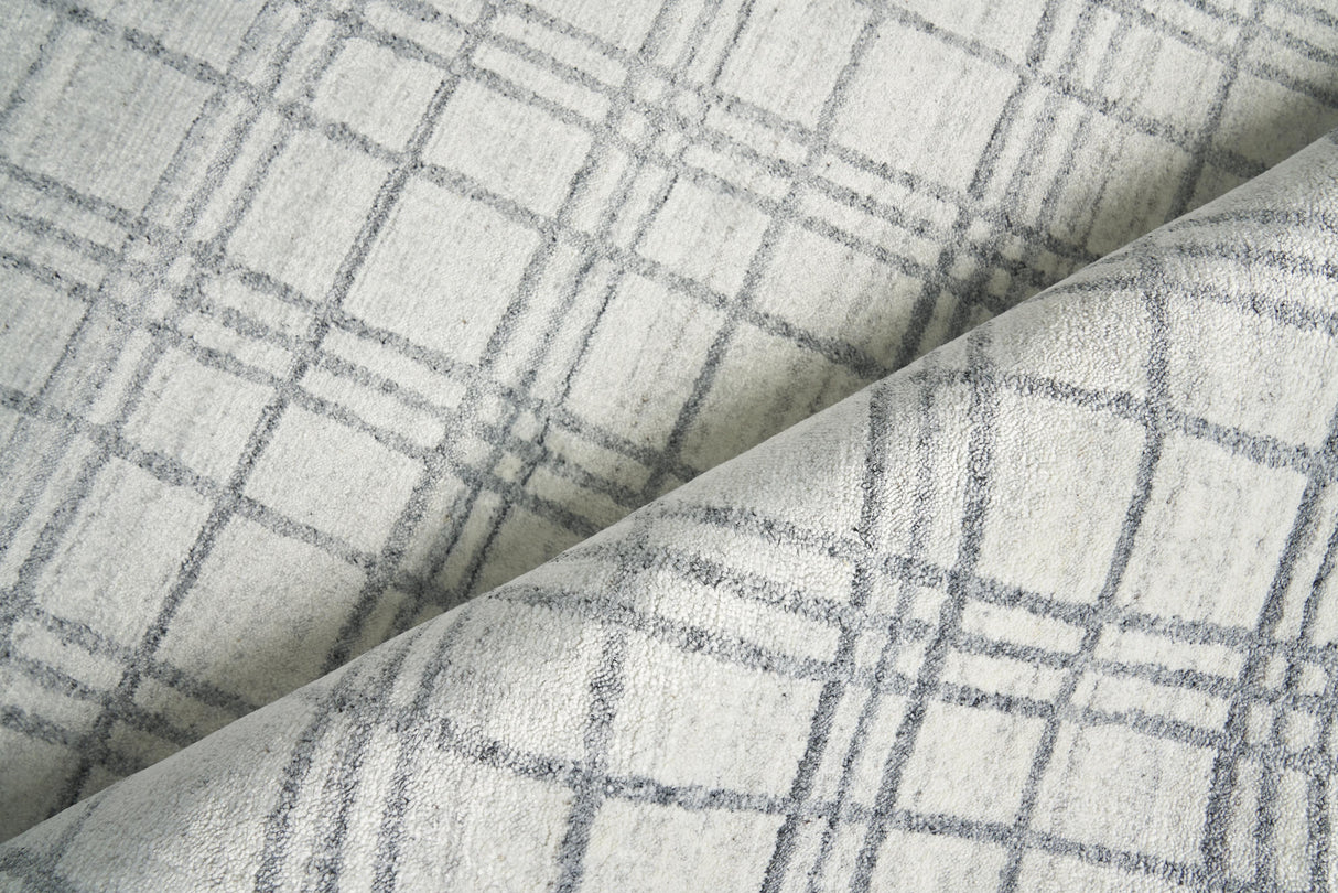 Exquisite Rugs Fairbanks Hand Loomed Bamboo Silk in 3835 White/Light Silver/Gray 9' x 12' Area Rug