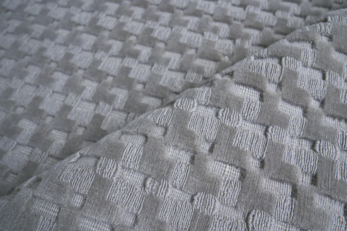 Exquisite Rugs Monroe Hand Loomed New Zealand Wool in 3965 Dark Taupe 5' x 8' Area Rug