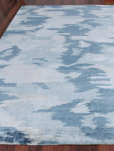 Exquisite Rugs Bamboo Silk Hand Knotted Bamboo Silk in 3996 Blue/Multi 8' x 10' Area Rug