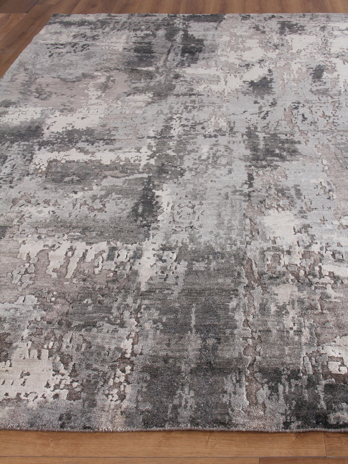 Exquisite Rugs Laureno Hand Knotted Bamboo Silk in 4024 Gray/Charcoal 9' x 12' Area Rug