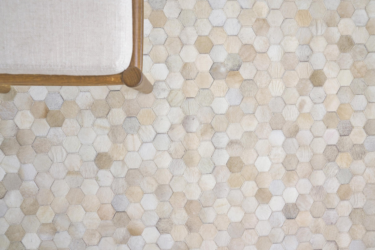 Exquisite Rugs Mosaic Leather Handmade Leather Hide in 4058 Ivory 11.5' x 14.5' Area Rug