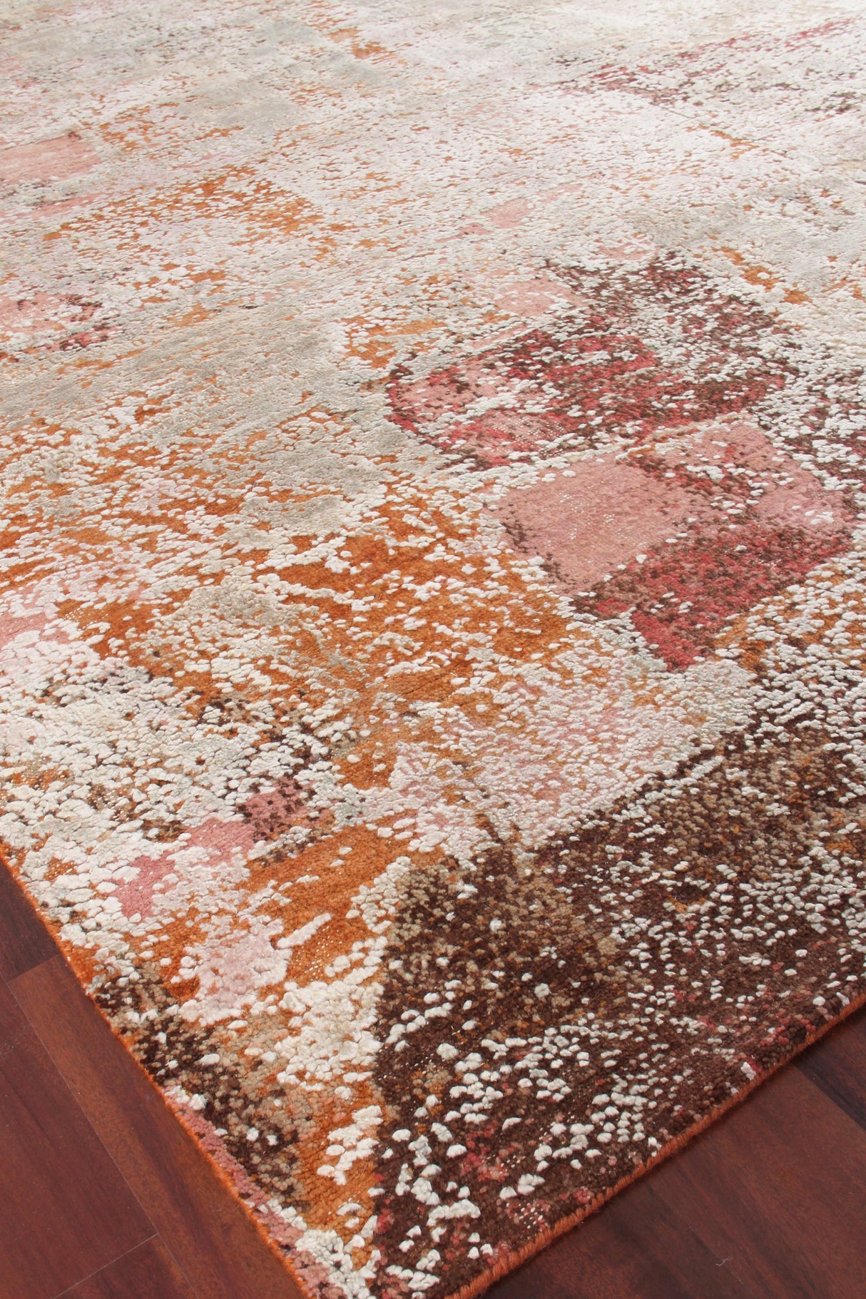 Exquisite Rugs Fine Pure Silk Hand Knotted Silk in 4215 Beige/Orange/Gold 8' x 10' Area Rug
