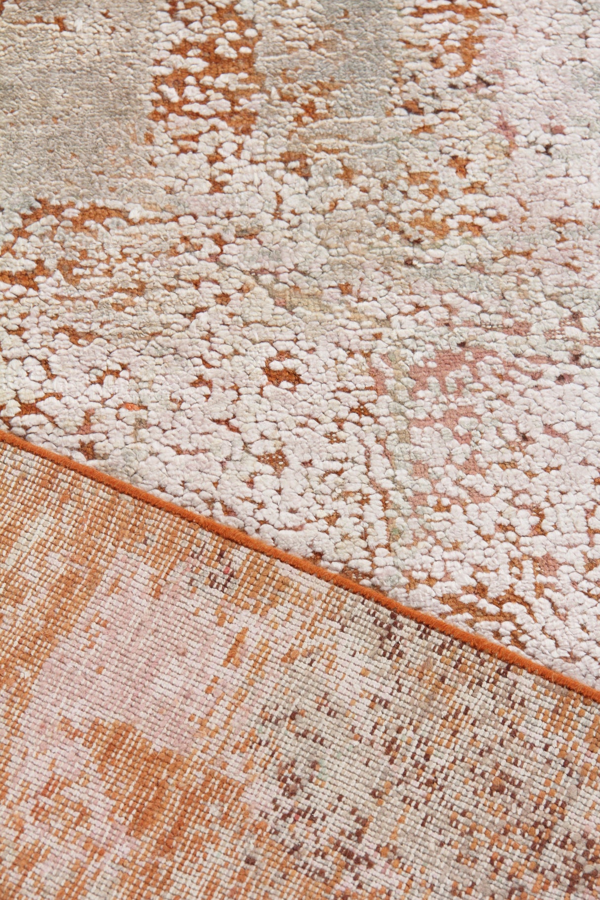Exquisite Rugs Fine Pure Silk Hand Knotted Silk in 4215 Beige/Orange/Gold 8' x 10' Area Rug