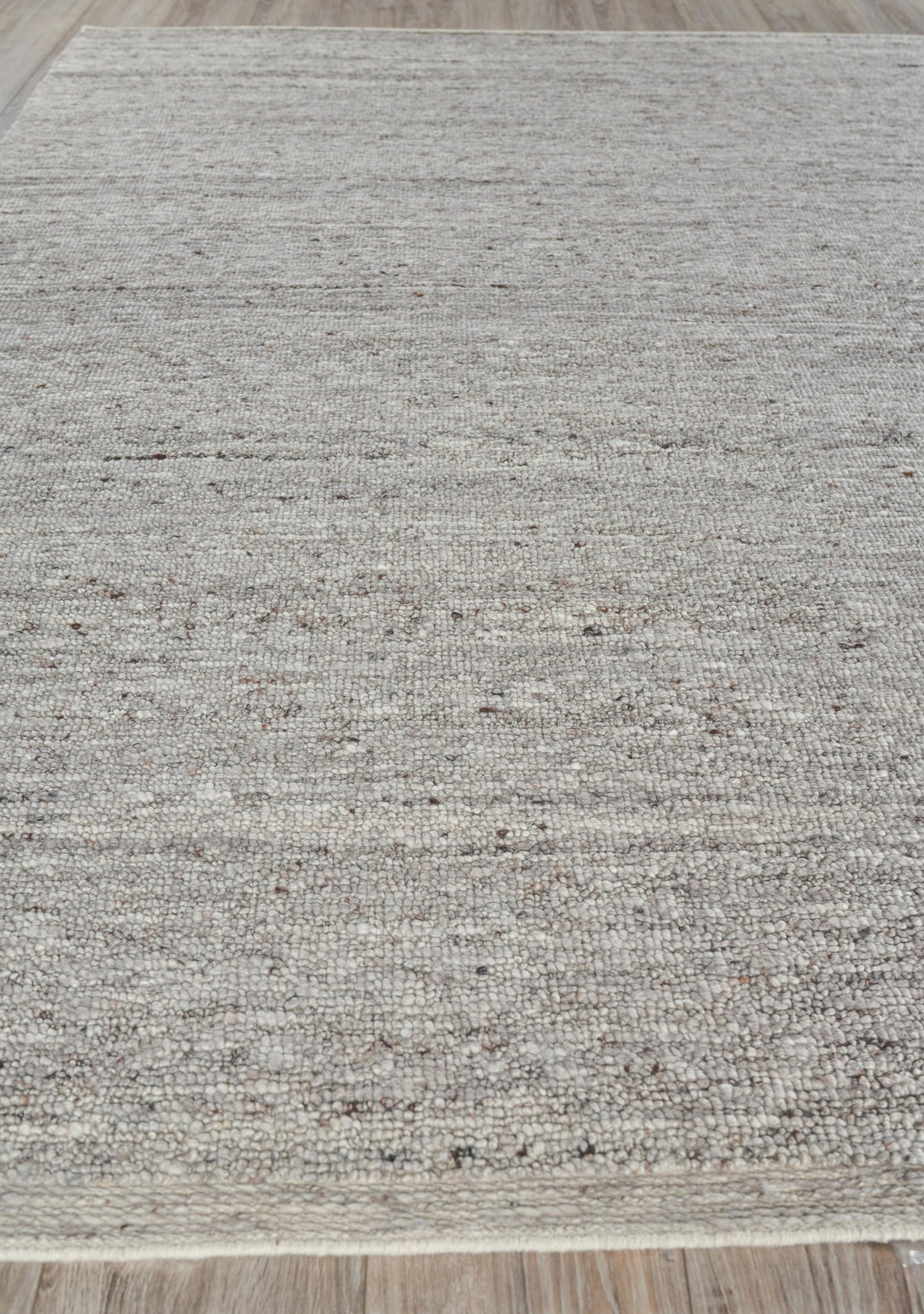Exquisite Rugs Sorrento Hand Loomed New Zealand Wool in 4700 Gray 10' x 14' Area Rug
