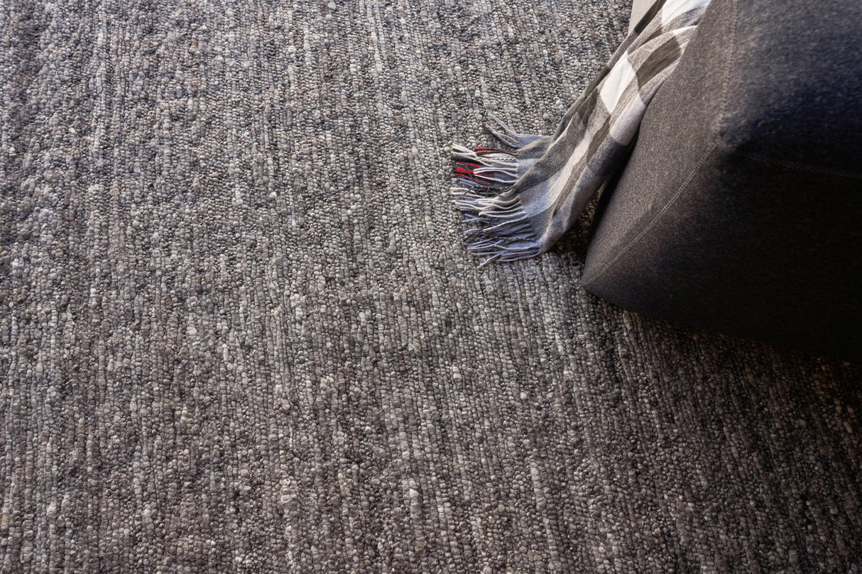 Exquisite Rugs Borelli Hand-loomed New Zealand Wool 4714 Dark Gray 2' x 3' Area Rug