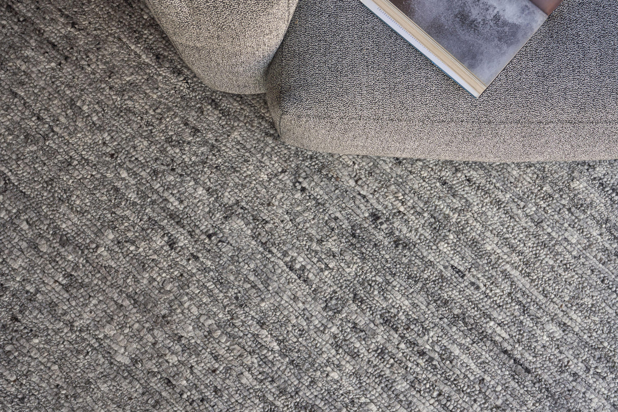 Exquisite Rugs Borelli Hand-loomed New Zealand Wool 4712 Light Gray 2' x 3' Area Rug