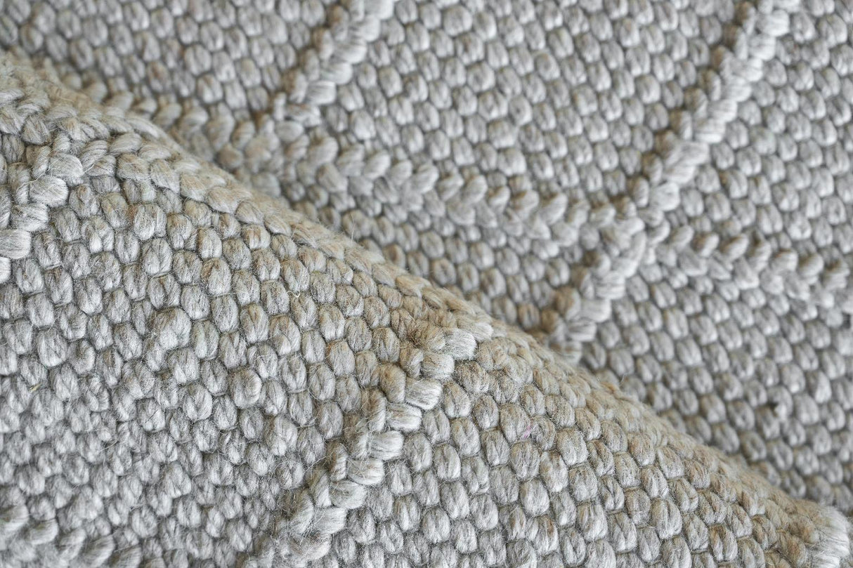 Exquisite Rugs Brentwood Handwoven Wool/Viscose 4715 Silver 2' x 3' Area Rug