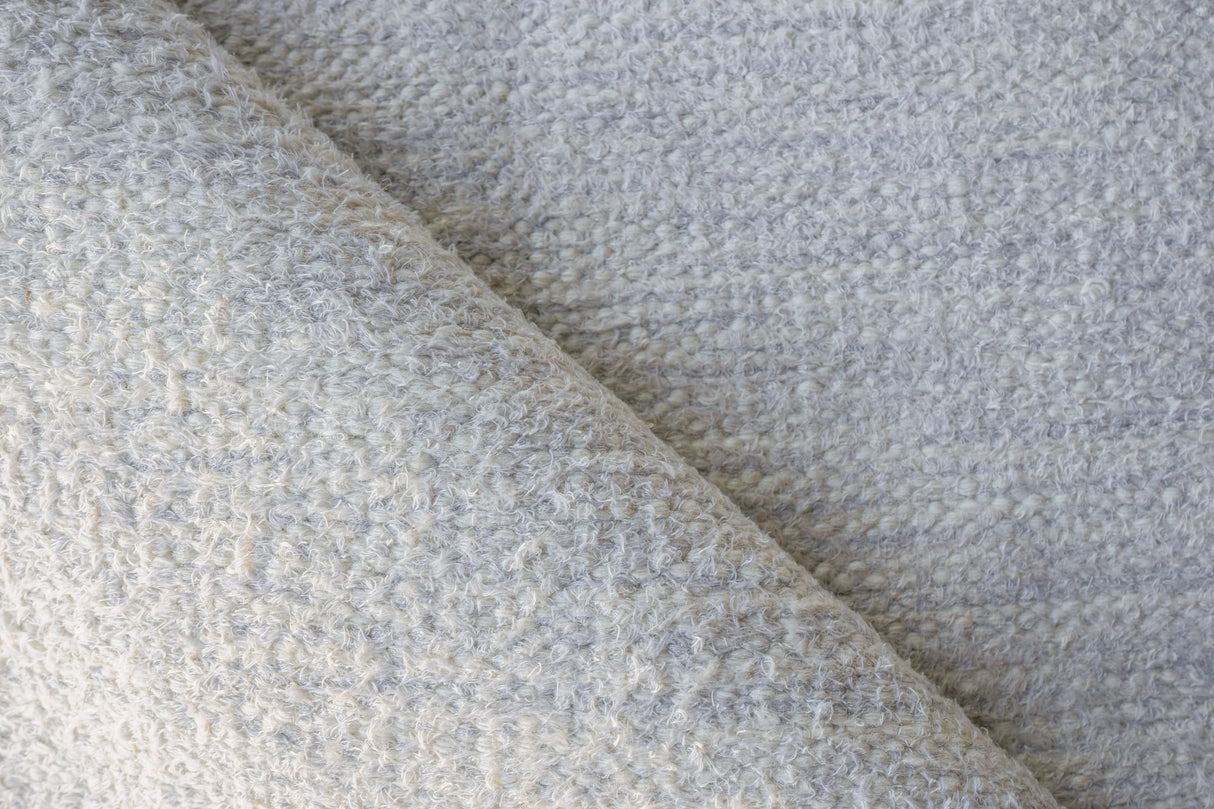 Exquisite Rugs Tranquility Flatweave Wool/Mohair in 4784 Silver 3' x 5' Area Rug