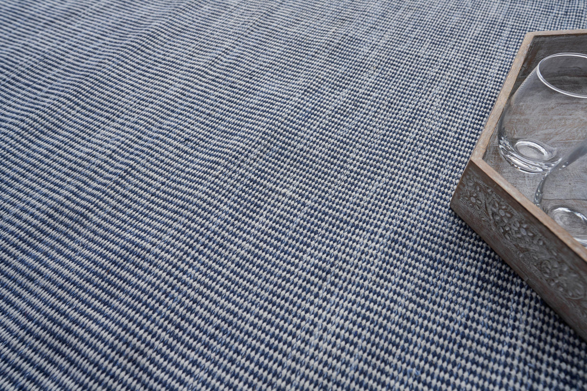 Exquisite Rugs Lenzi Indoor/Outdoor Flatweave PET yarn 4864 Blue 2' x 3' Area Rug