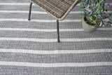 Exquisite Rugs Boca Indoor/Outdoor Flatweave PET yarn 4889 Ivory/Black 2' x 3' Area Rug