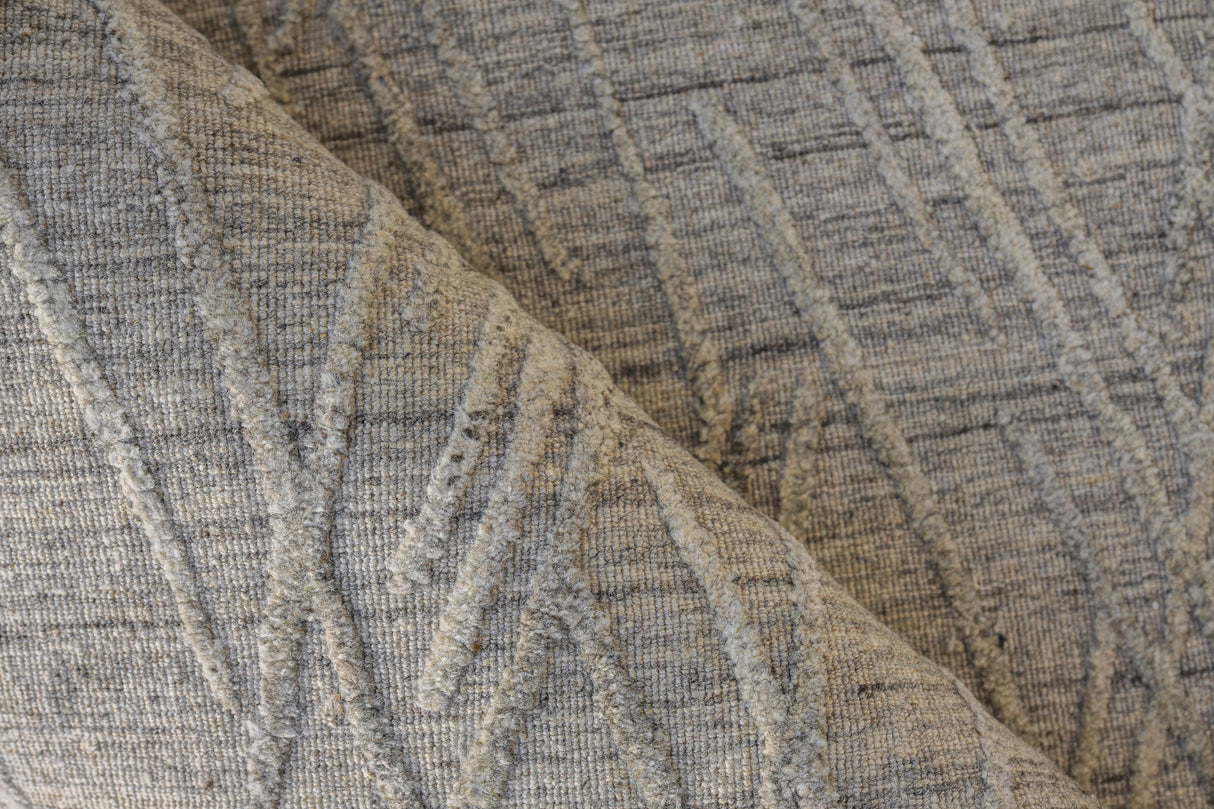 Exquisite Rugs Crescendo Hand Loomed Bamboo Silk in 4903 Beige 8' x 10' Area Rug