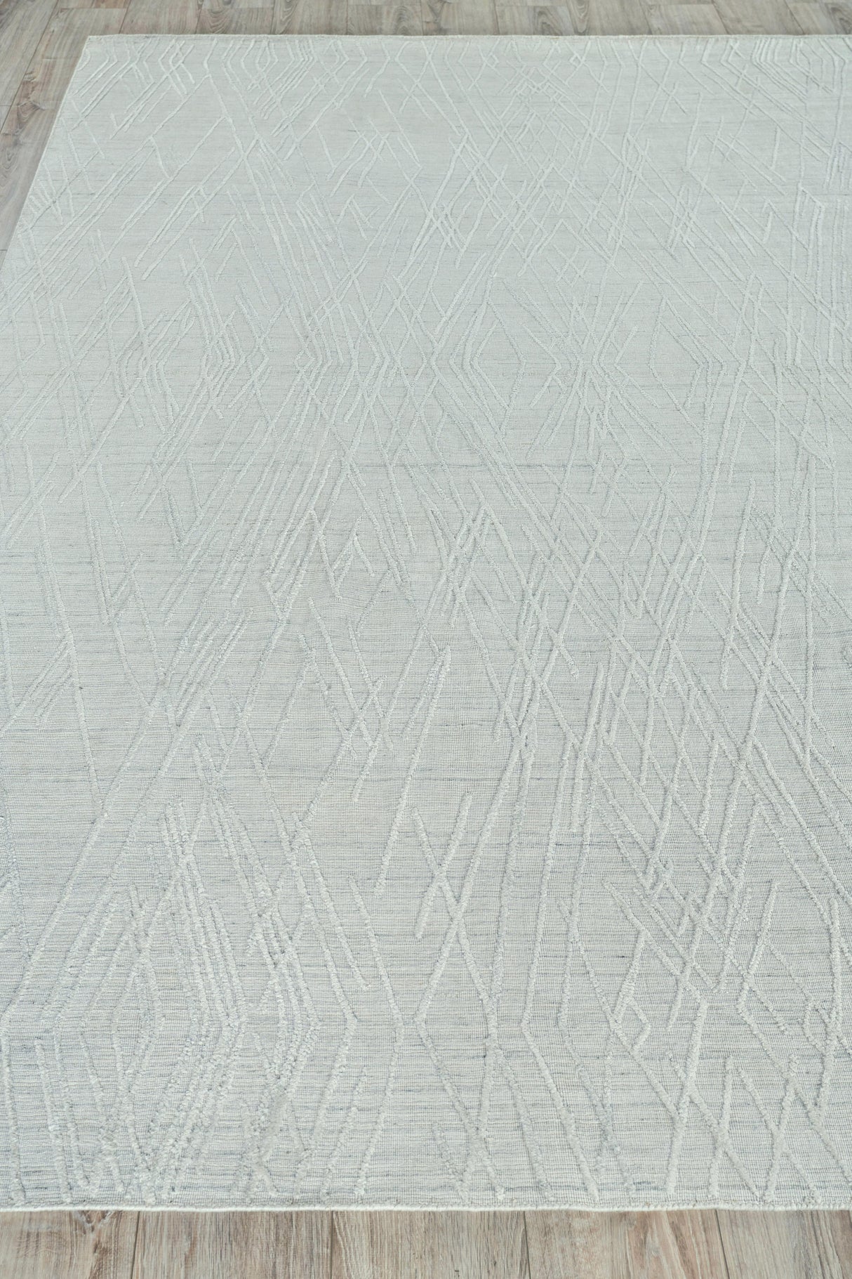 Exquisite Rugs Crescendo Hand Loomed Bamboo Silk in 4904 White 9' x 12' Area Rug